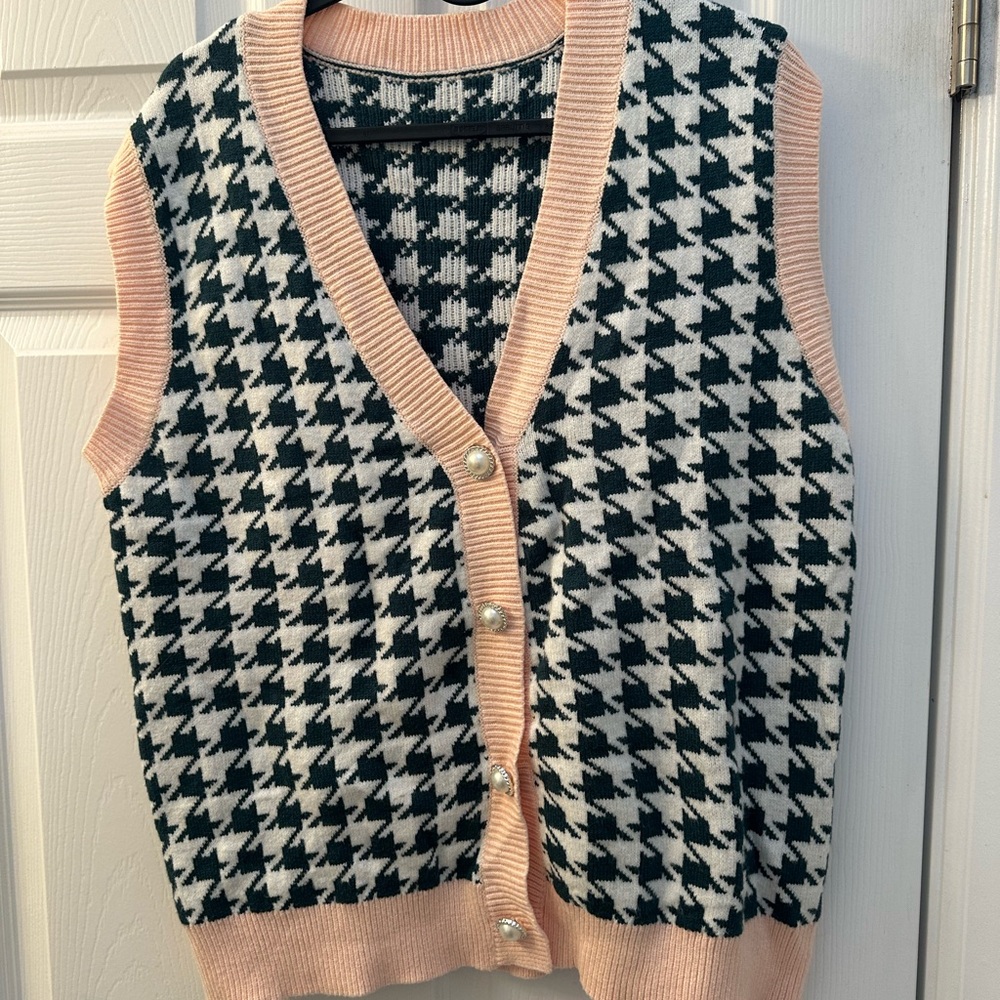 Stylish Pink and Green Houndstooth Sweater Vest
